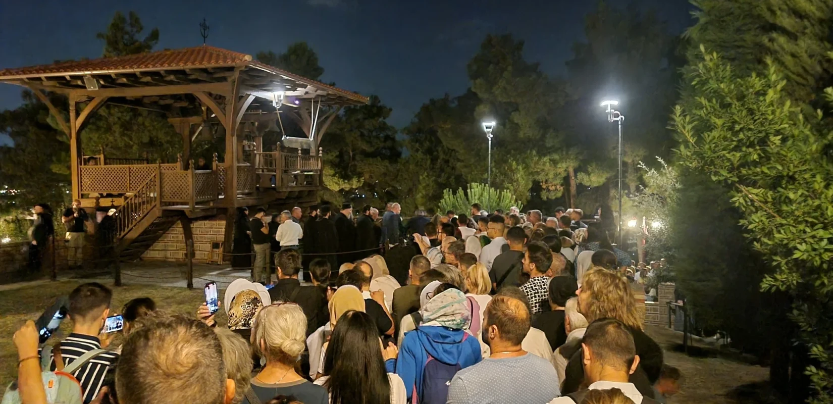 Σουρωτή: Πάνω από 30.000 πιστοί στον τάφο του Αγίου Παϊσίου
