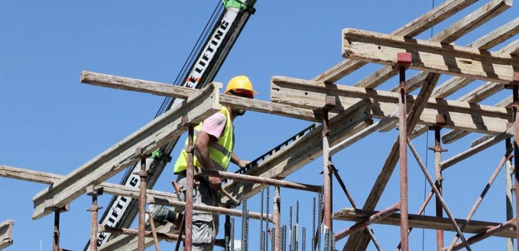 e-ΕΦΚΑ: Την Παρασκευή 1η Αυγούστου καταβάλλεται το αδειοδωρόσημο σε 84.020 εργατοτεχνίτες οικοδόμους
