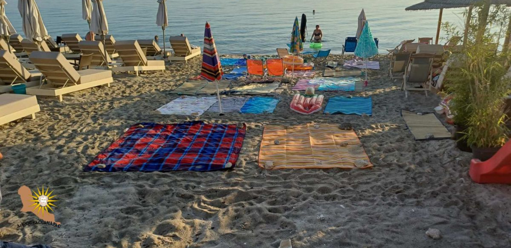 Δήμος Κασσάνδρας: Aπομακρύνθηκε αυθαίρετος εξοπλισμός σε Πολύχρονο και Καλλιθέα
