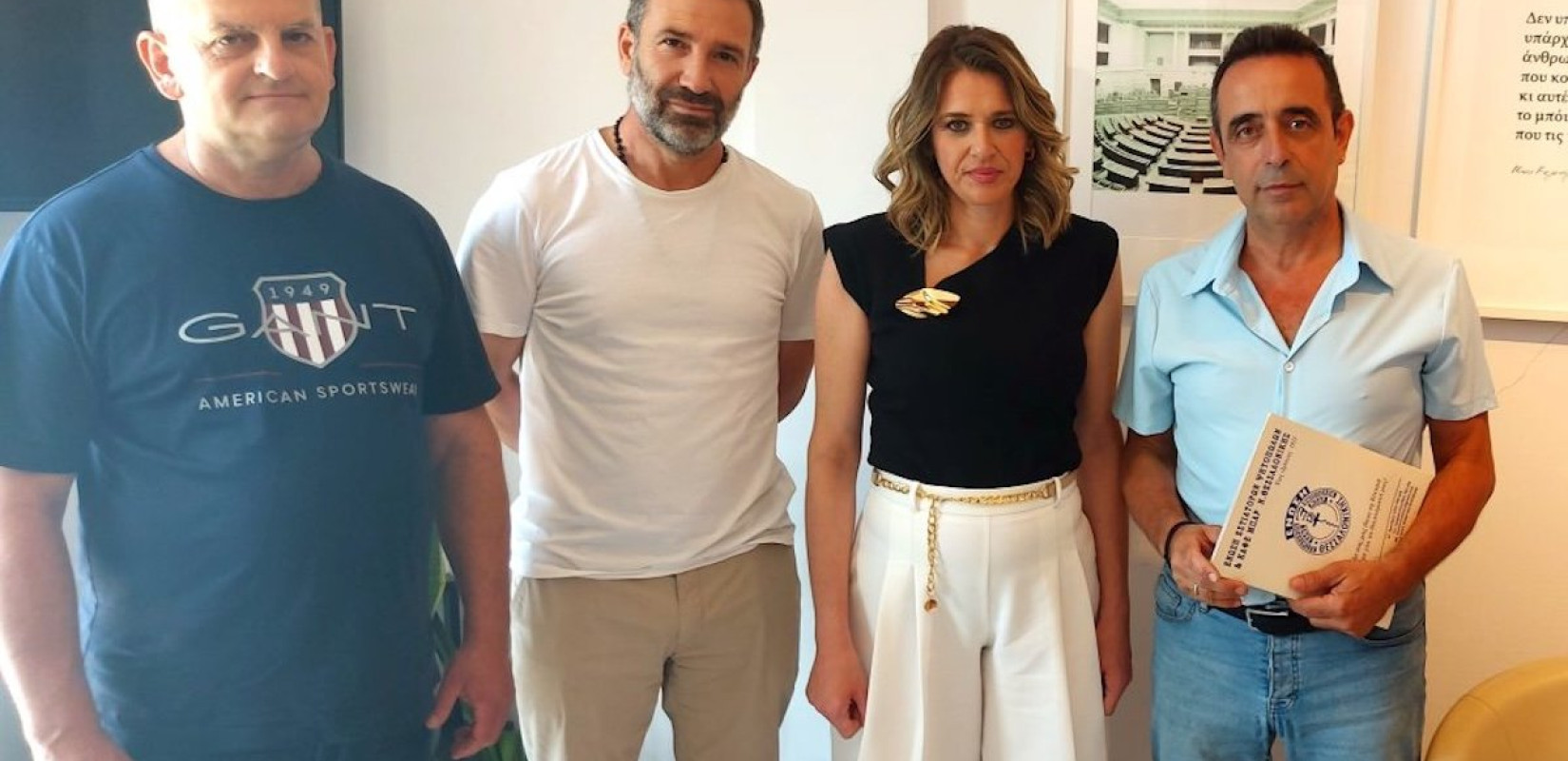 Θεσσαλονίκη:  Κατάργηση του πλαφόν στις υπερωρίες, σπαστό ωράριο την κουζίνα και 6ήμερη εργασία ζητούν οι εστιάτορες