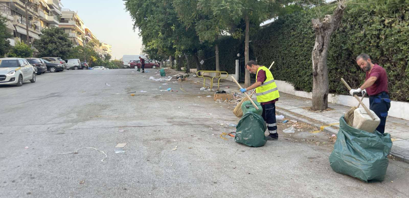 Καλαμαριά: Καθαρισμός εξπρές μετά το πανηγύρι της Αγ. Παρασκευής στη Νέα Κρήνη