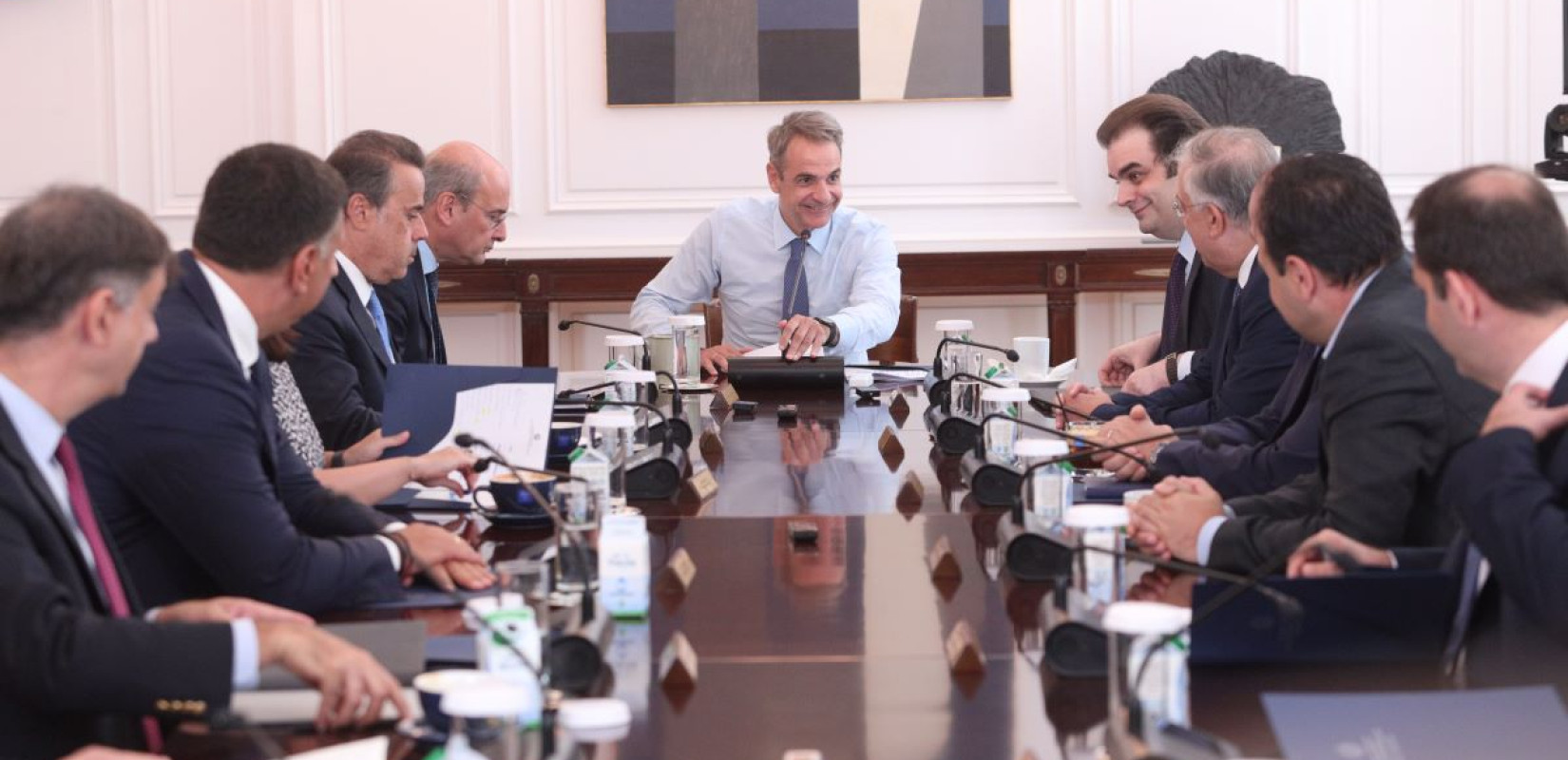 Κ. Μητσοτάκης στο Κυβερνητικό Συμβούλιο: 12 παρεμβάσεις κατά της γραφειοκρατίας για τις επιχειρήσεις