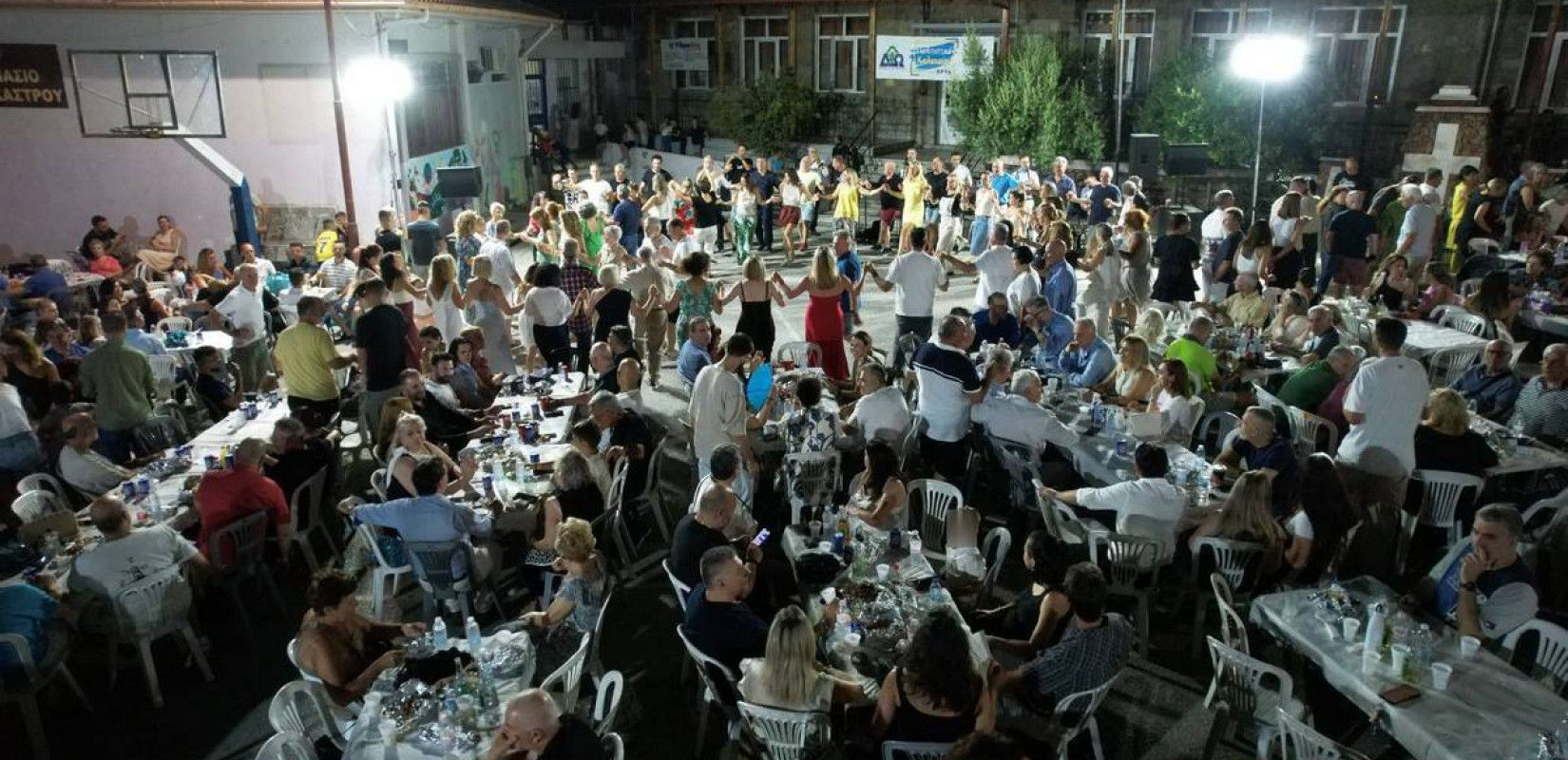 Δήμος Ωραιοκάστρου: Παραδοσιακοί χοροί και τραγούδια πρωταγωνίστησαν στα «Φιλίππεια 2025»