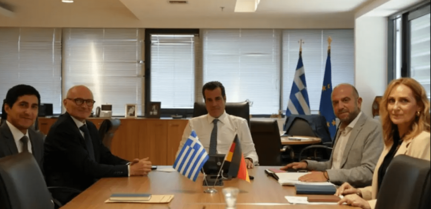 Συνάντηση Πλεύρη με τον πρέσβη της Γερμανίας στην Αθήνα