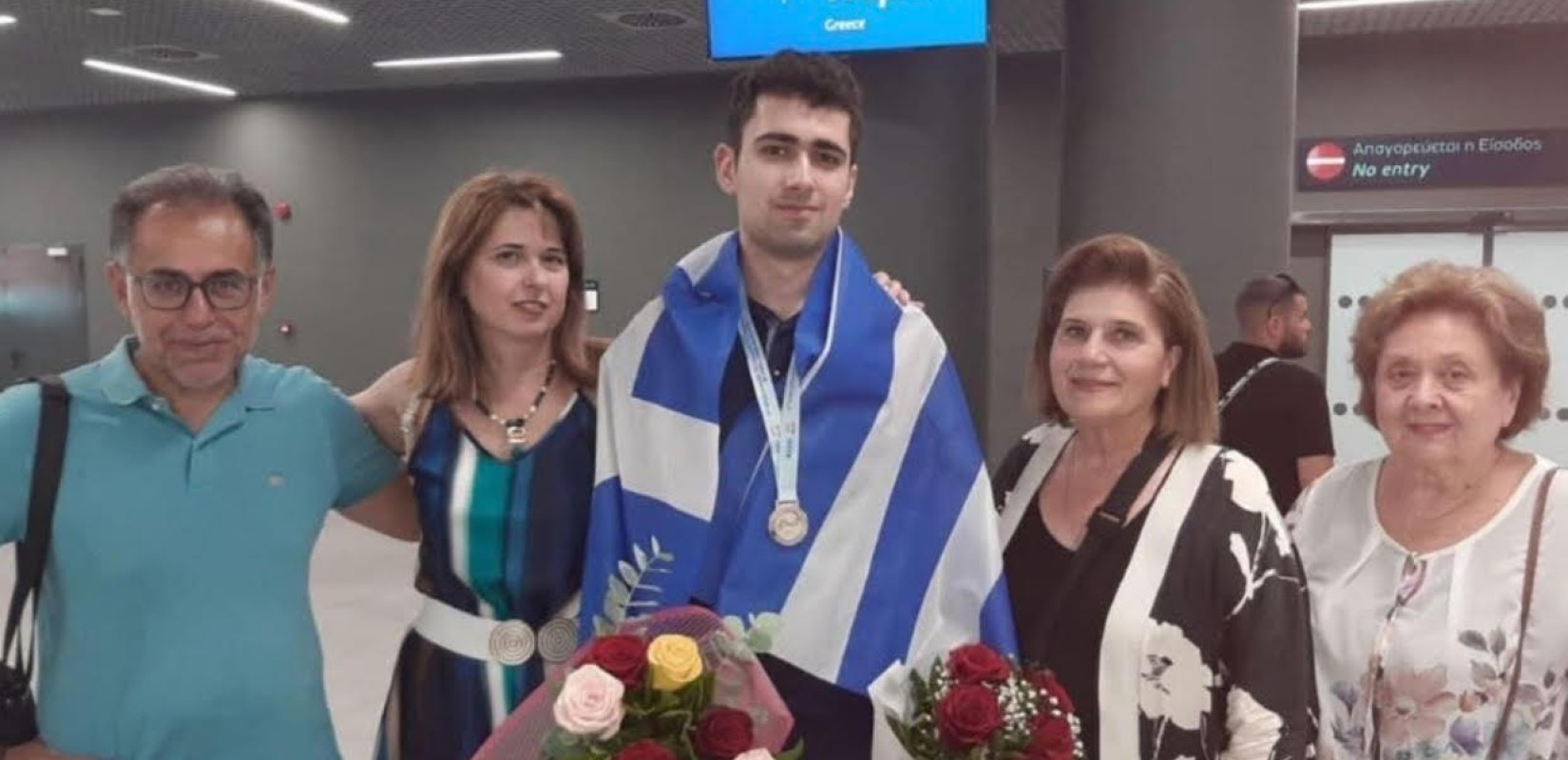 Αργυρό μετάλλιο για τον Δημήτρη Τούλη, απόφοιτο των Εκπαιδευτηρίων Μαντουλίδη στη 2η Διεθνή Ολυμπιάδα ΑΙ στο Πεκίνο
