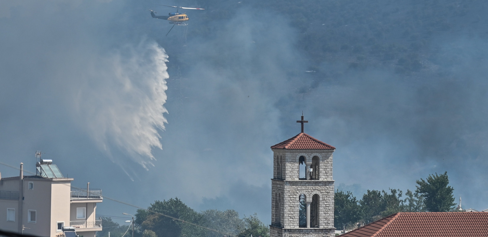 ΓΕΕΘΑ: Διατίθενται από τις Ένοπλες Δυνάμεις χώροι φιλοξενίας για πυρόπληκτους σε Πάτρα και Μεσολόγγι