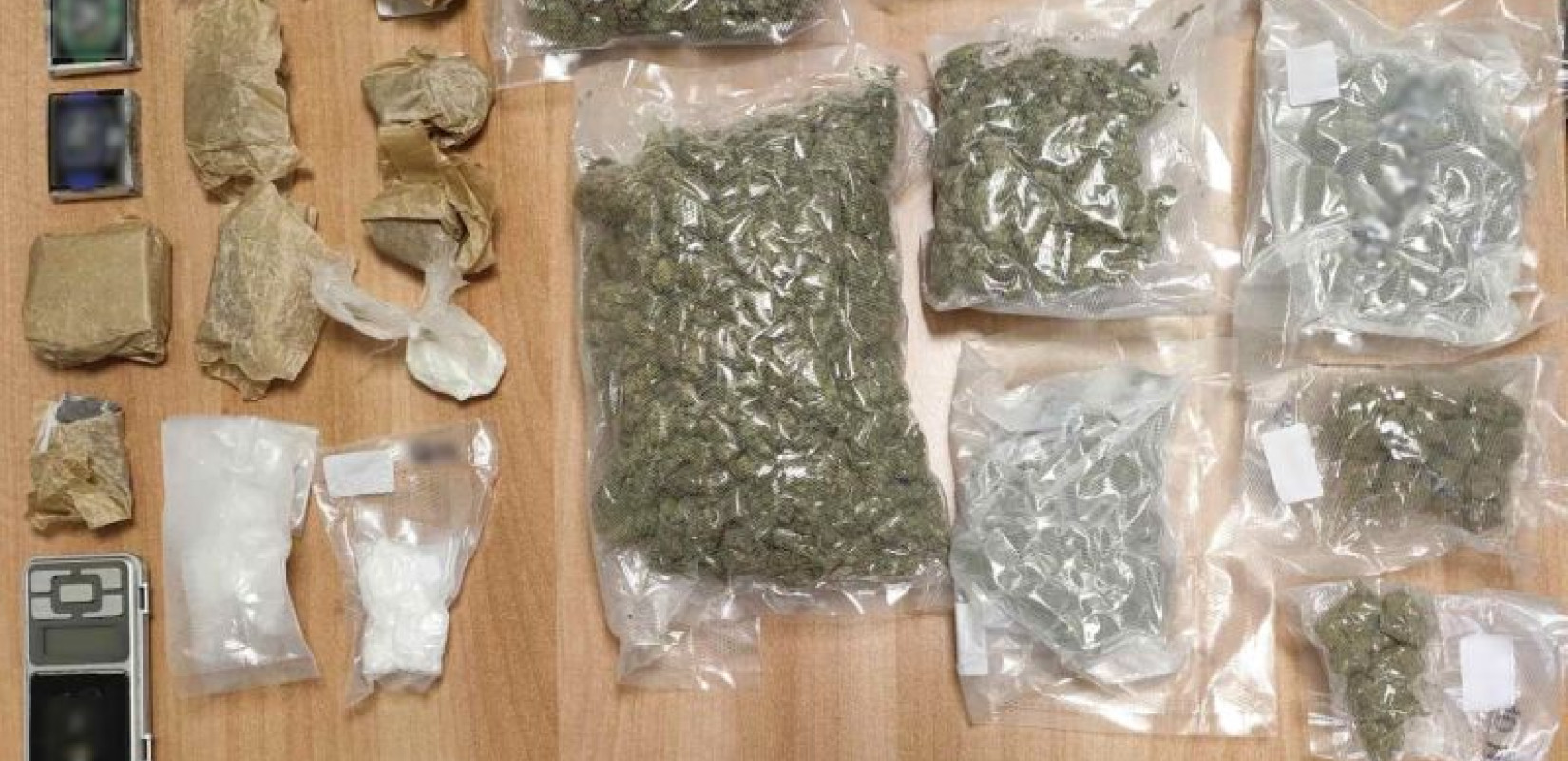 Κιλκίς: Τσάκωσαν τον… «dealer» με την αποθήκη γεμάτη ναρκωτικά