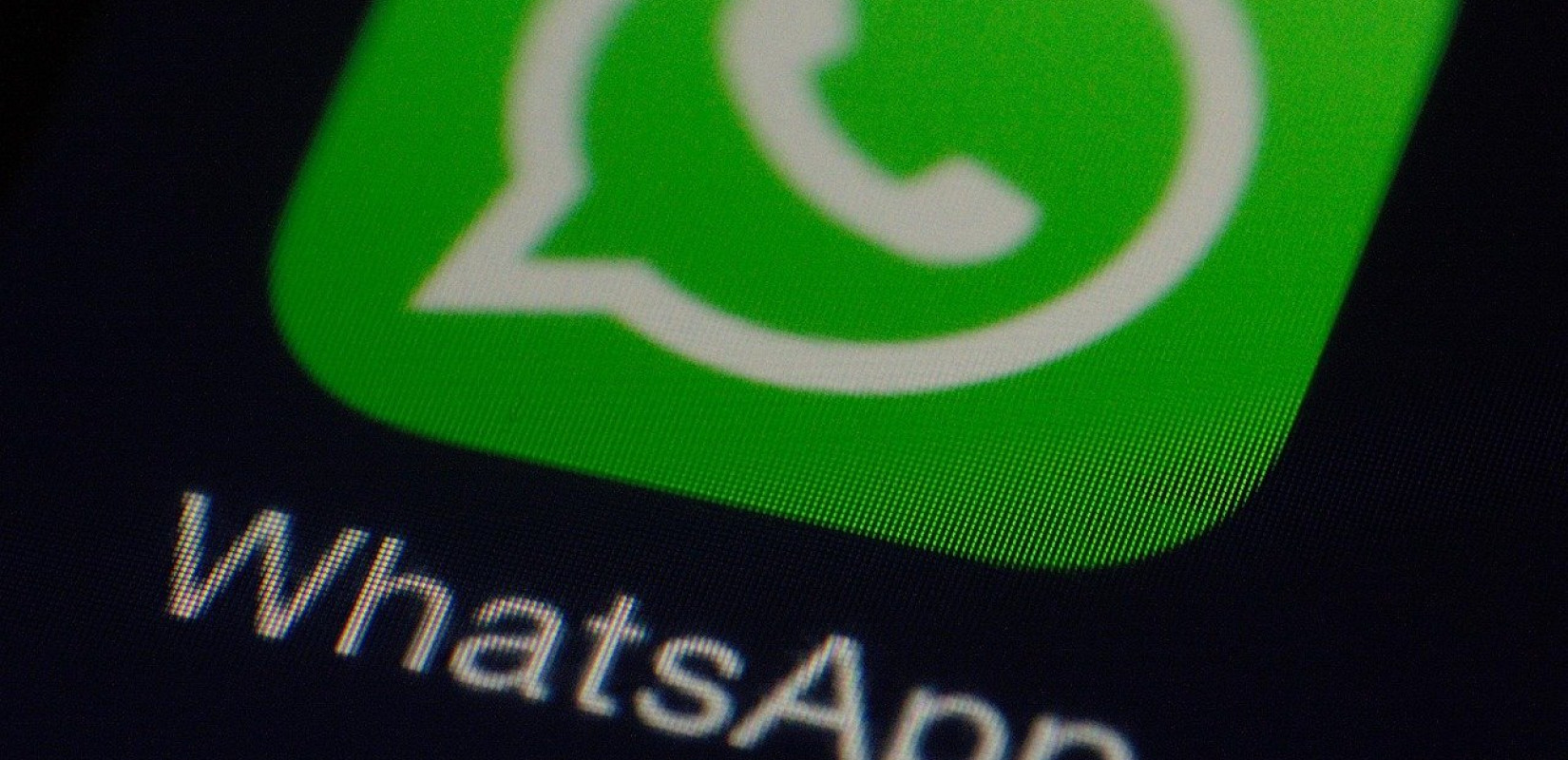 Το WhatsApp κατηγορεί την Ρωσία ότι προσπαθεί να μπλοκάρει τις υπηρεσίες του