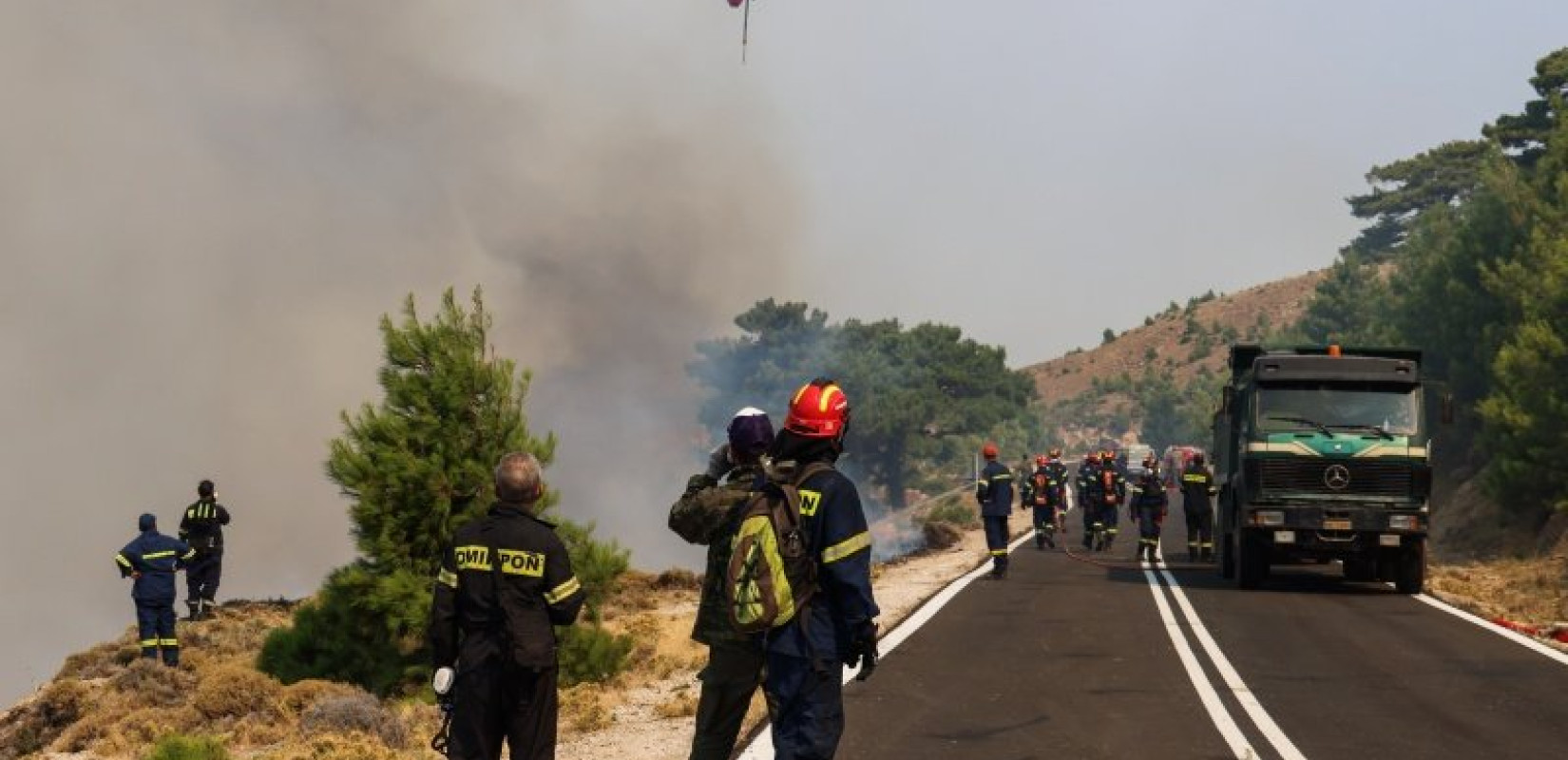 Φωτιά στη Χίο: Πάνω από 150 καμένοι στύλοι ηλεκτροδότησης - Πολυήμερη η αποκατάσταση των ζημιών