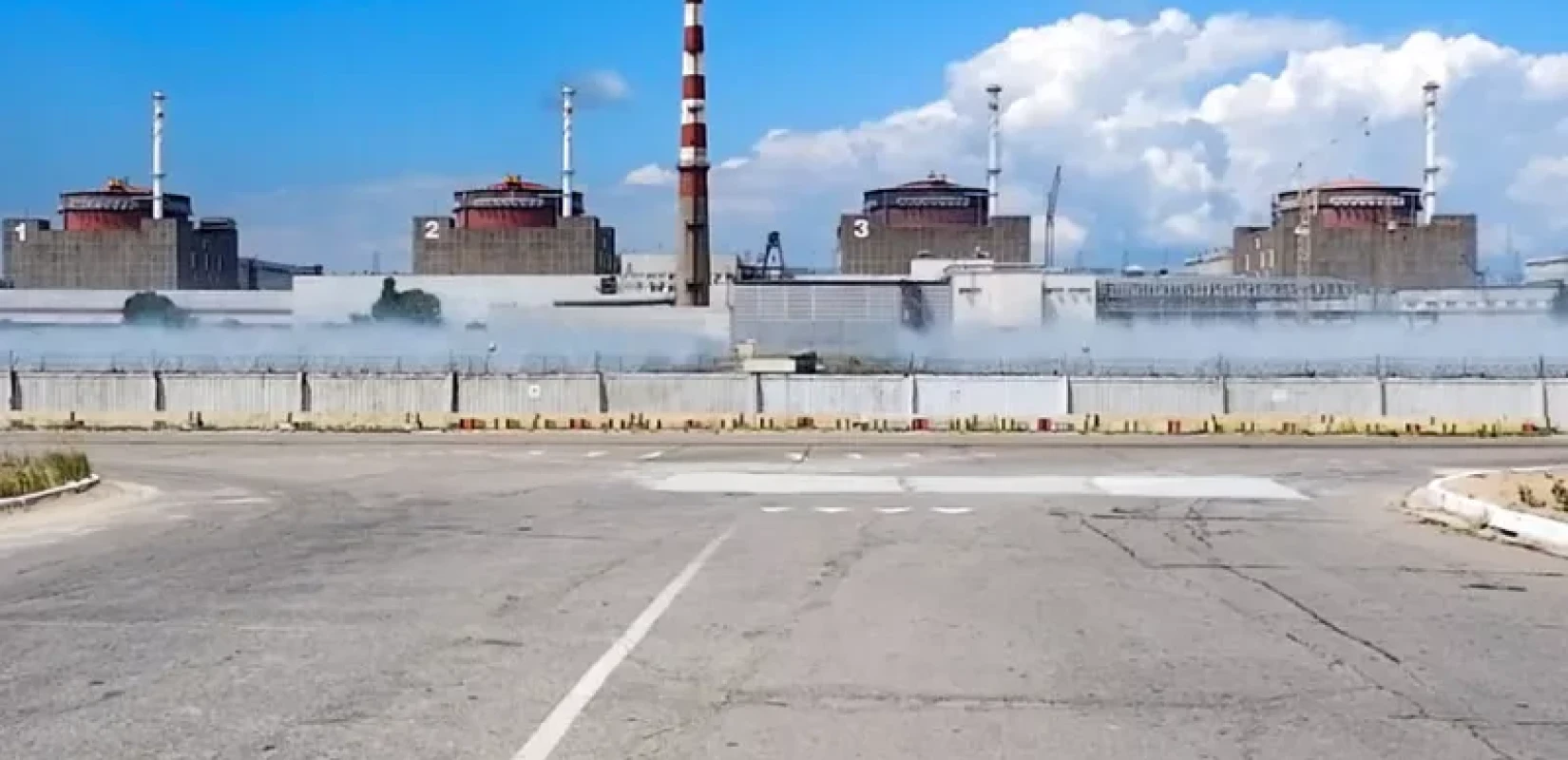 Ουκρανία: Πυρκαγιά κοντά στον πυρηνικό σταθμό της Ζαπορίζια