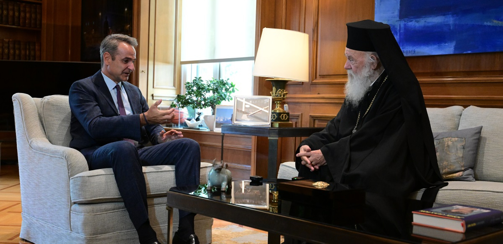 Συνάντηση Μητσοτάκη - Ιερώνυμου: Εξαιρετικό το επίπεδο συνεργασίας Πολιτείας και Εκκλησίας της Ελλάδος