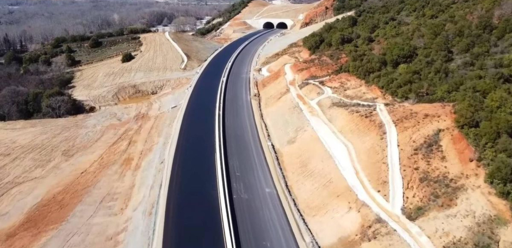 Την άνοιξη παραδίδεται το δεύτερο τμήμα του αυτοκινητόδρομου Ε65