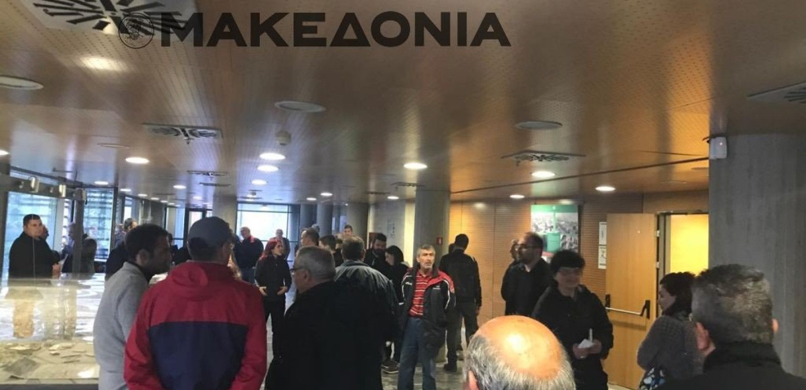 Ένταση στο Δημοτικό Συμβούλιο με τους κατοίκους της Ε' Κοινότητας (Βίντεο - Φωτ.)