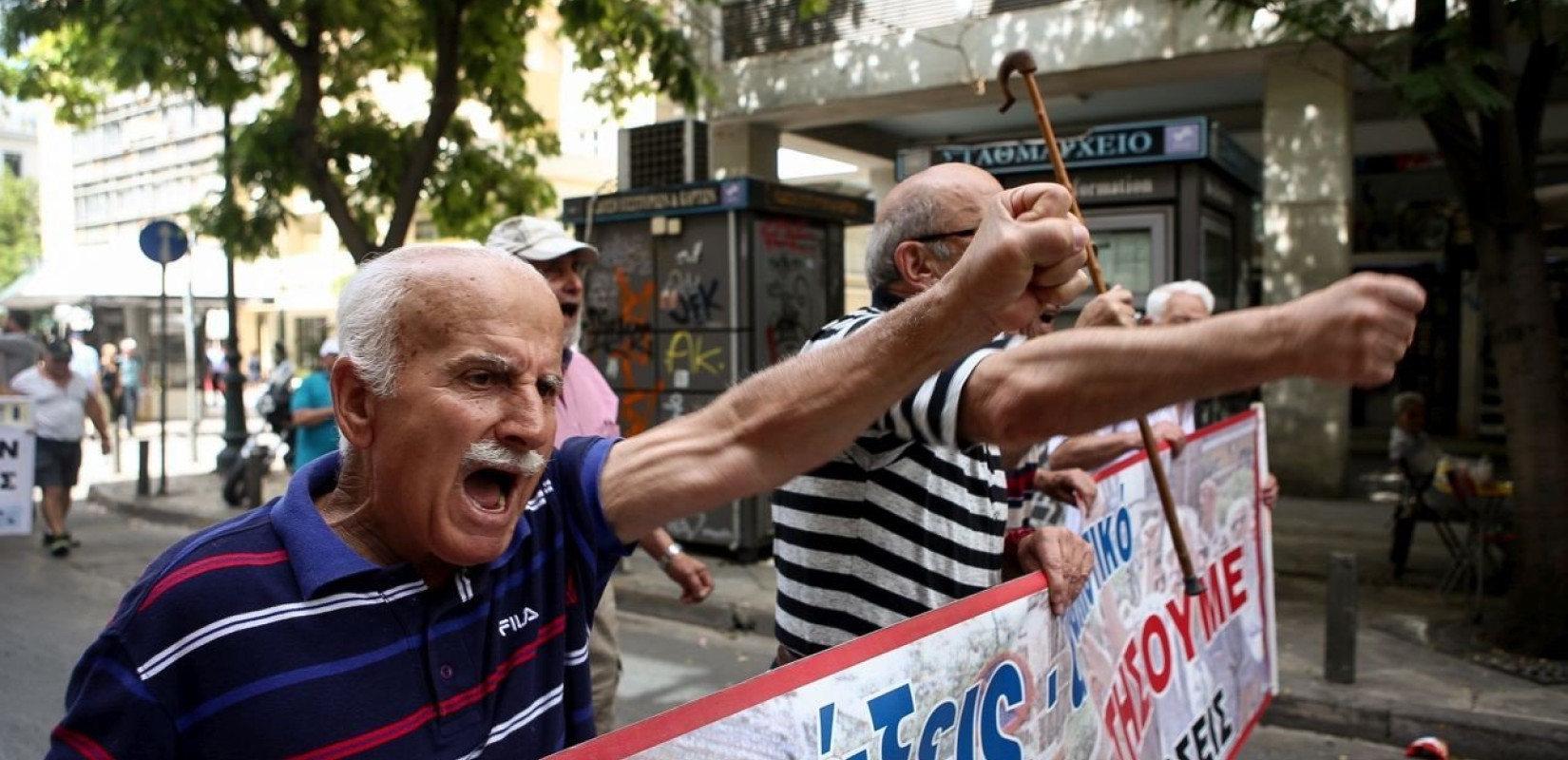 Το δημοκρατικό πολίτευμα βρίσκεται σε παρακμή στις μισές από τις δημοκρατίες του κόσμου