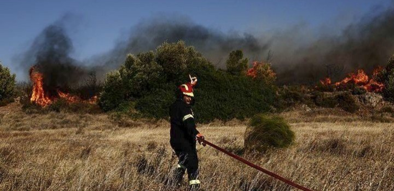 Πολύ υψηλός κίνδυνος πυρκαγιάς σήμερα σε έξι περιφέρειες της χώρας