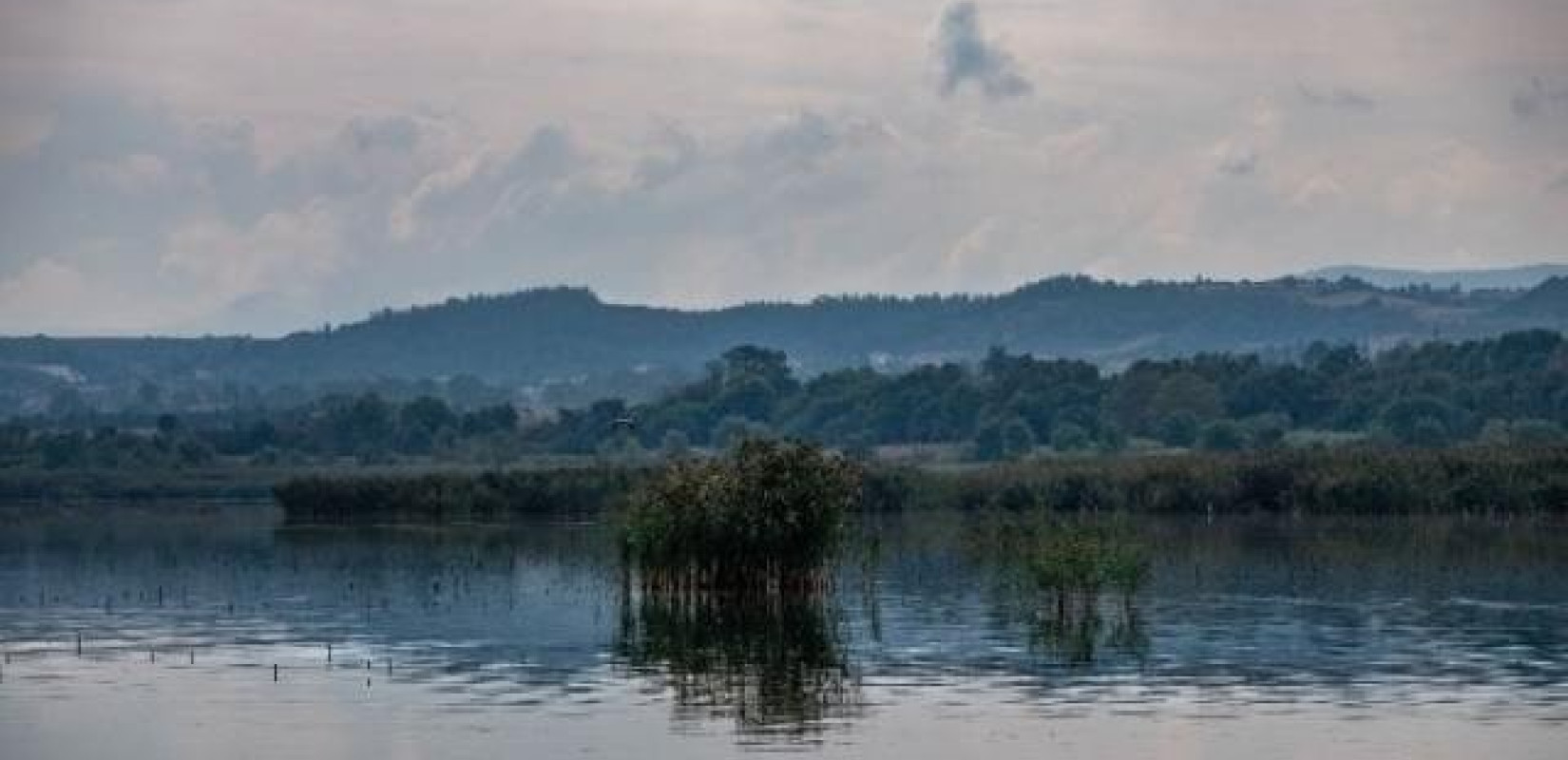 Κορώνεια: Συνεχίζει να αργοπεθαίνει η λίμνη - 20 χρόνια μετά ανολοκλήρωτα πολλά έργα