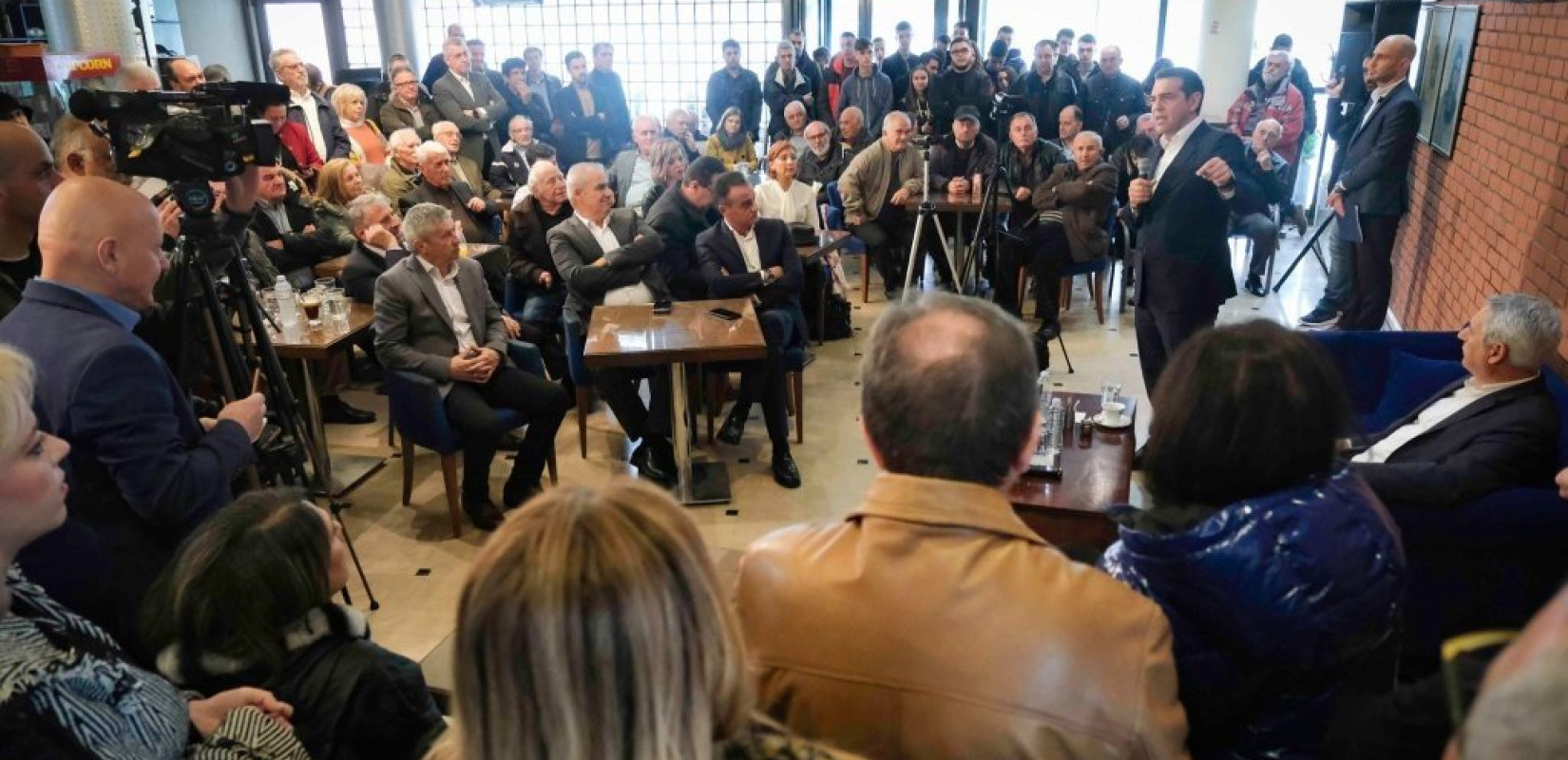 Τσίπρας από Γρεβενά: Η ΝΔ πήρε την εξουσία με τη βοήθεια των ΜΜΕ