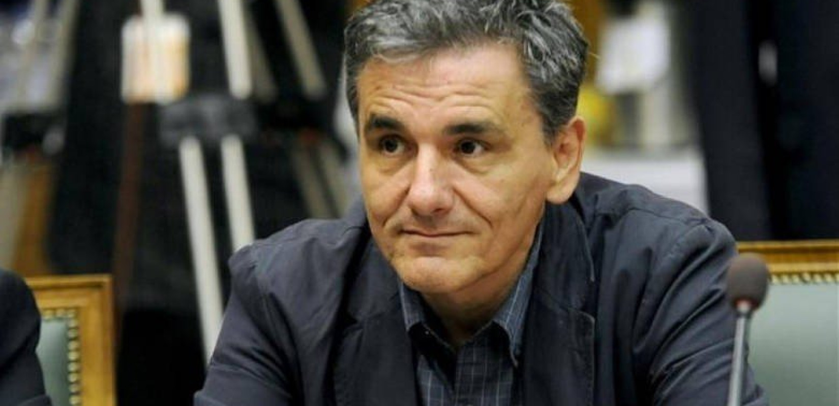 Στηρίζει τον Βαξεβάνη ο Τσακαλώτος: «Κατηγορηματικά απέναντι σε επιθέσεις κατά της ελευθερίας του Τύπου»