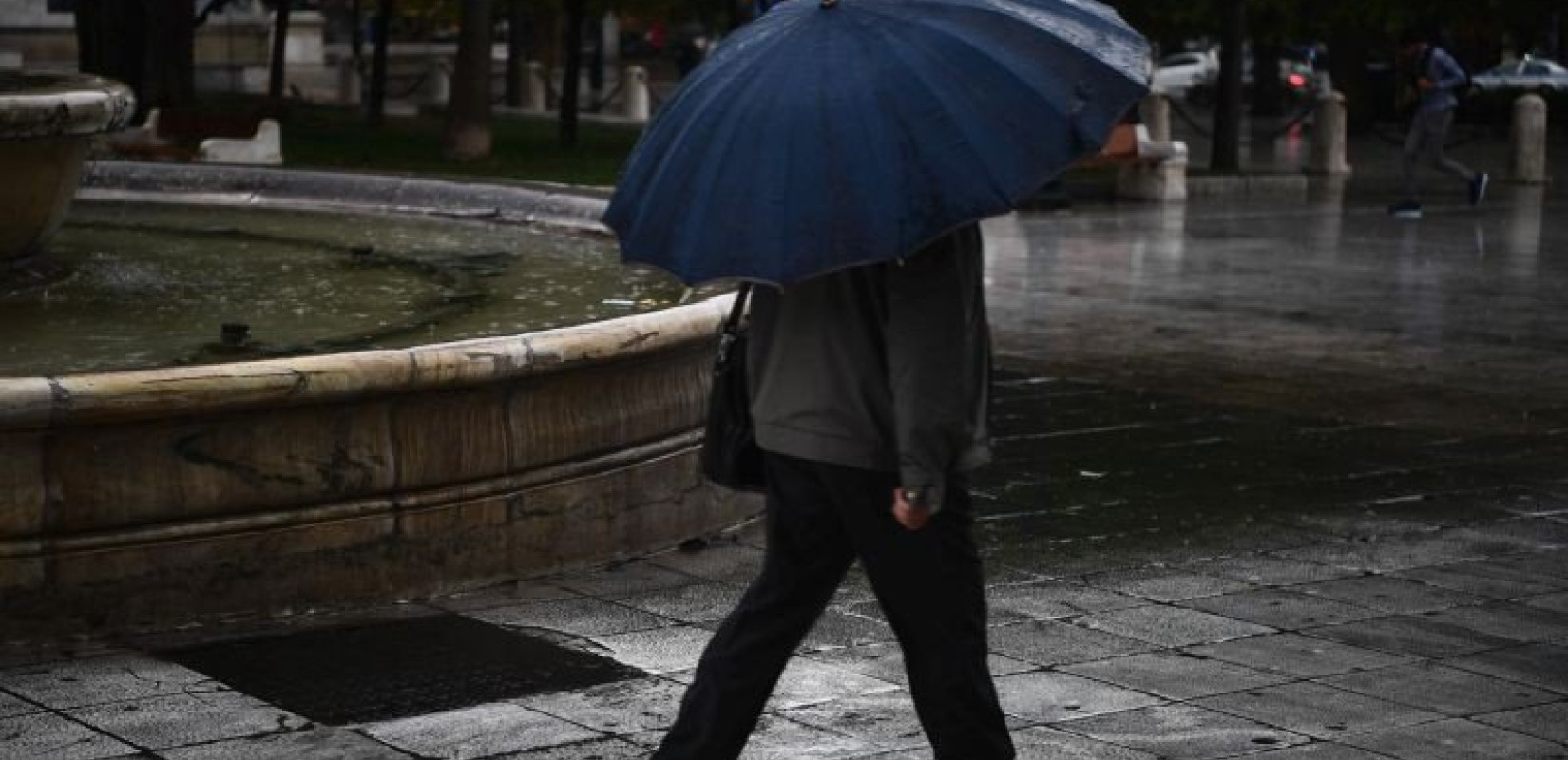  Αυξημένες νεφώσεις με βροχοπτώσεις και σποραδικές καταιγίδες - Η πρόβλεψη του meteo για αύριο