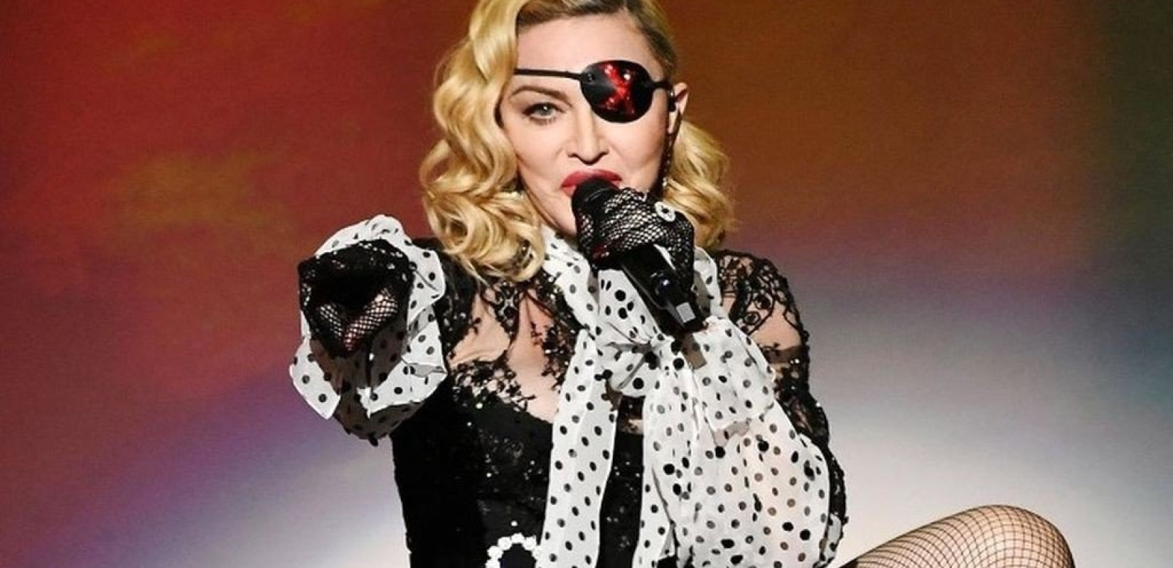 Η Madonna έκανε προετοιμασία όπως η Τ. Σουίφτ και η Πινκ και κατέληξε στη ΜΕΘ (βίντεο)