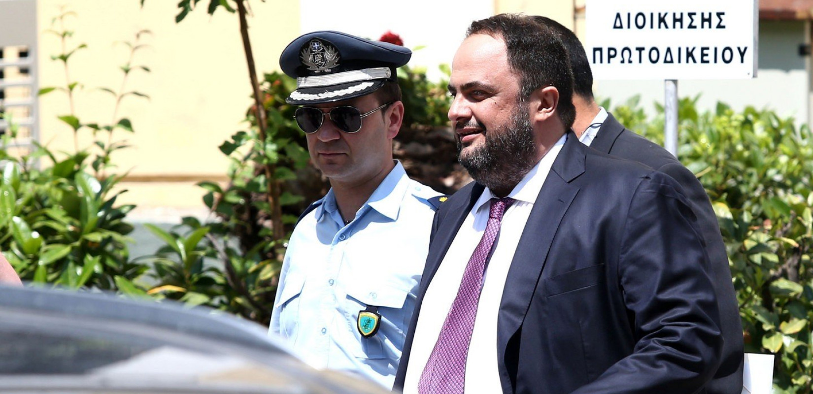 Προσφυγή Μαρινάκη στο ΣτΕ για να του επιστραφεί το διαβατήριο