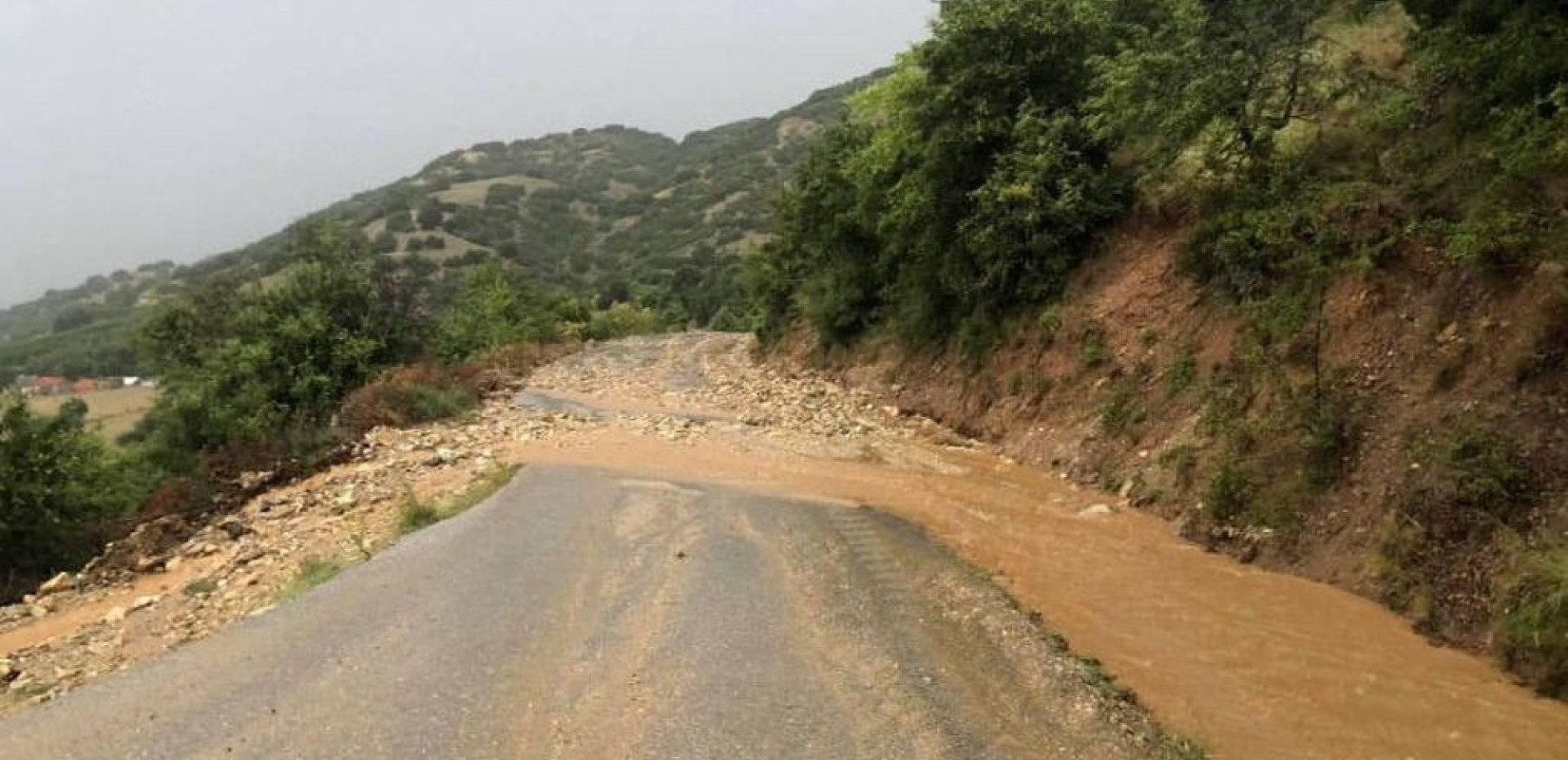 Νέα πρόγνωση Μαρουσάκη: «Τα δύσκολα είναι μπροστά μας» - Προβλήματα σε Αχαΐα και Κορινθία (βίντεο)