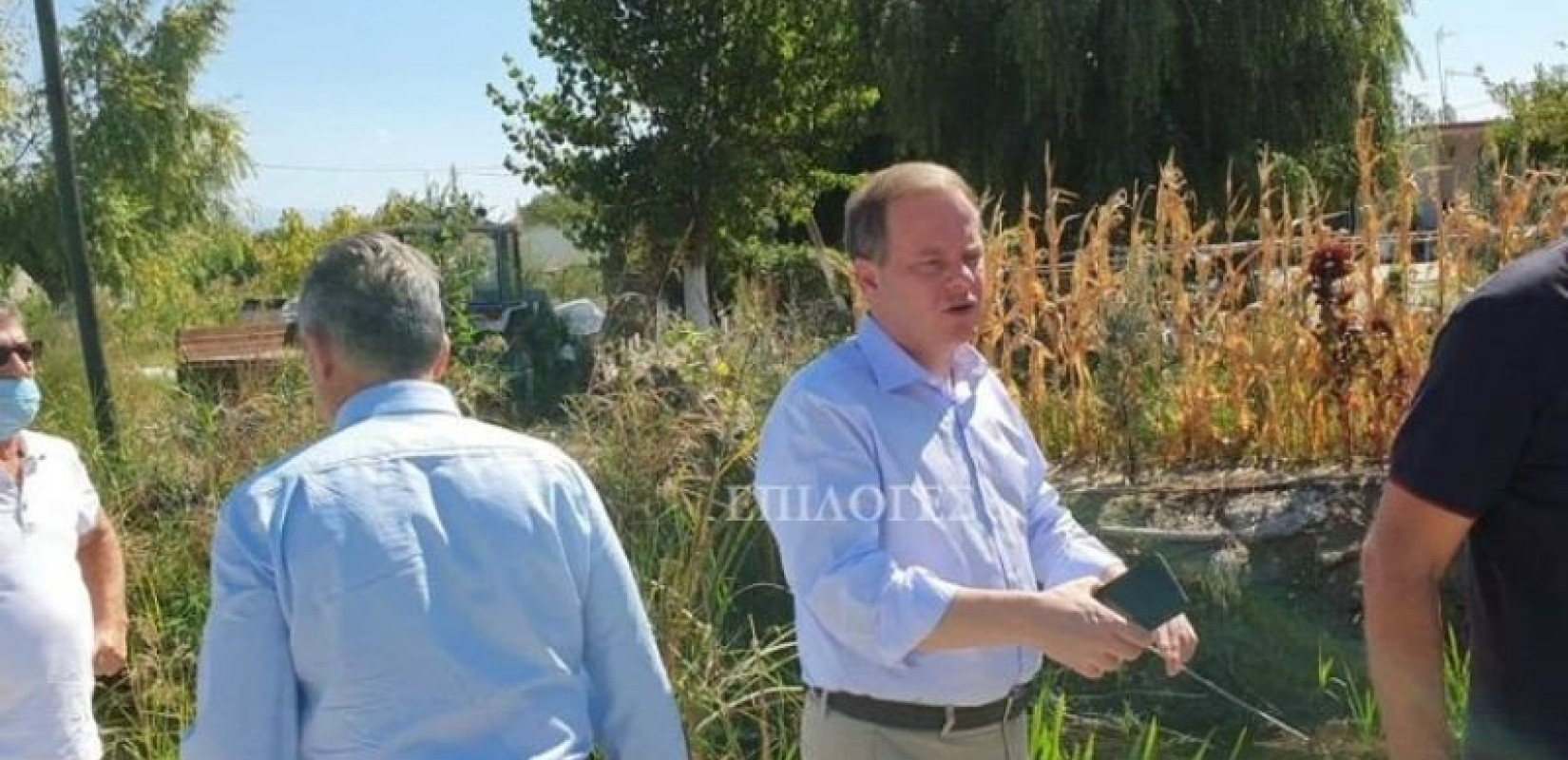 Σέρρες: Στο Ποντισμένο ο υπουργός Μεταφορών και Υποδομών - Εστία μόλυνσης το κανάλι (Βίντεο)
