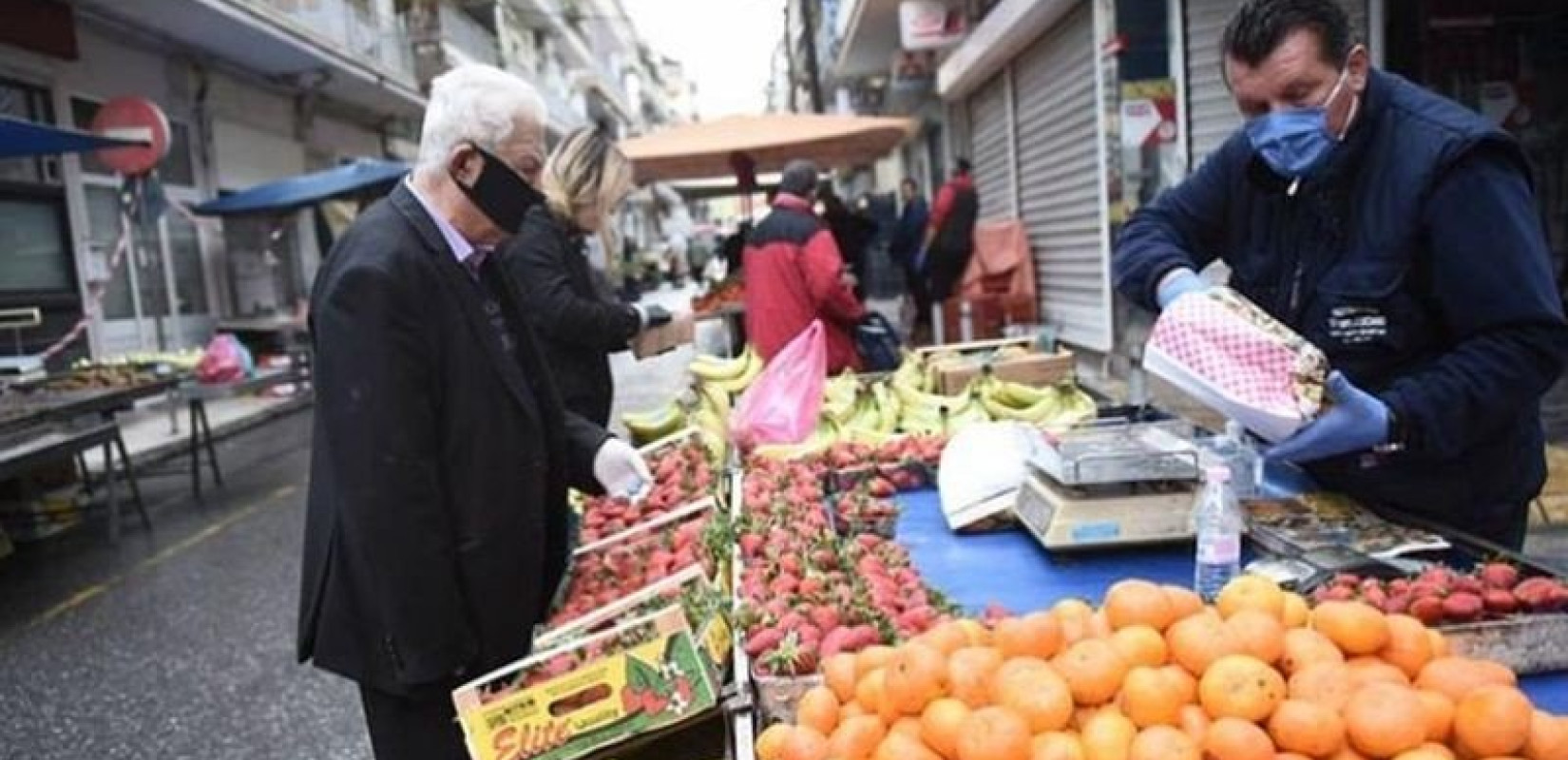 Ν. Καραθανασόπουλος: Η κυβέρνηση παραδίδει τις λαϊκές αγορές σε όλο και λιγότερα χέρια