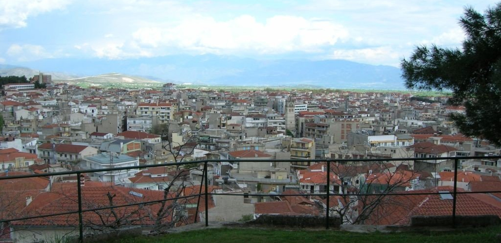 Πώς έφθασε σε κόκκινο συναγερμό και καραντίνα η Κοζάνη