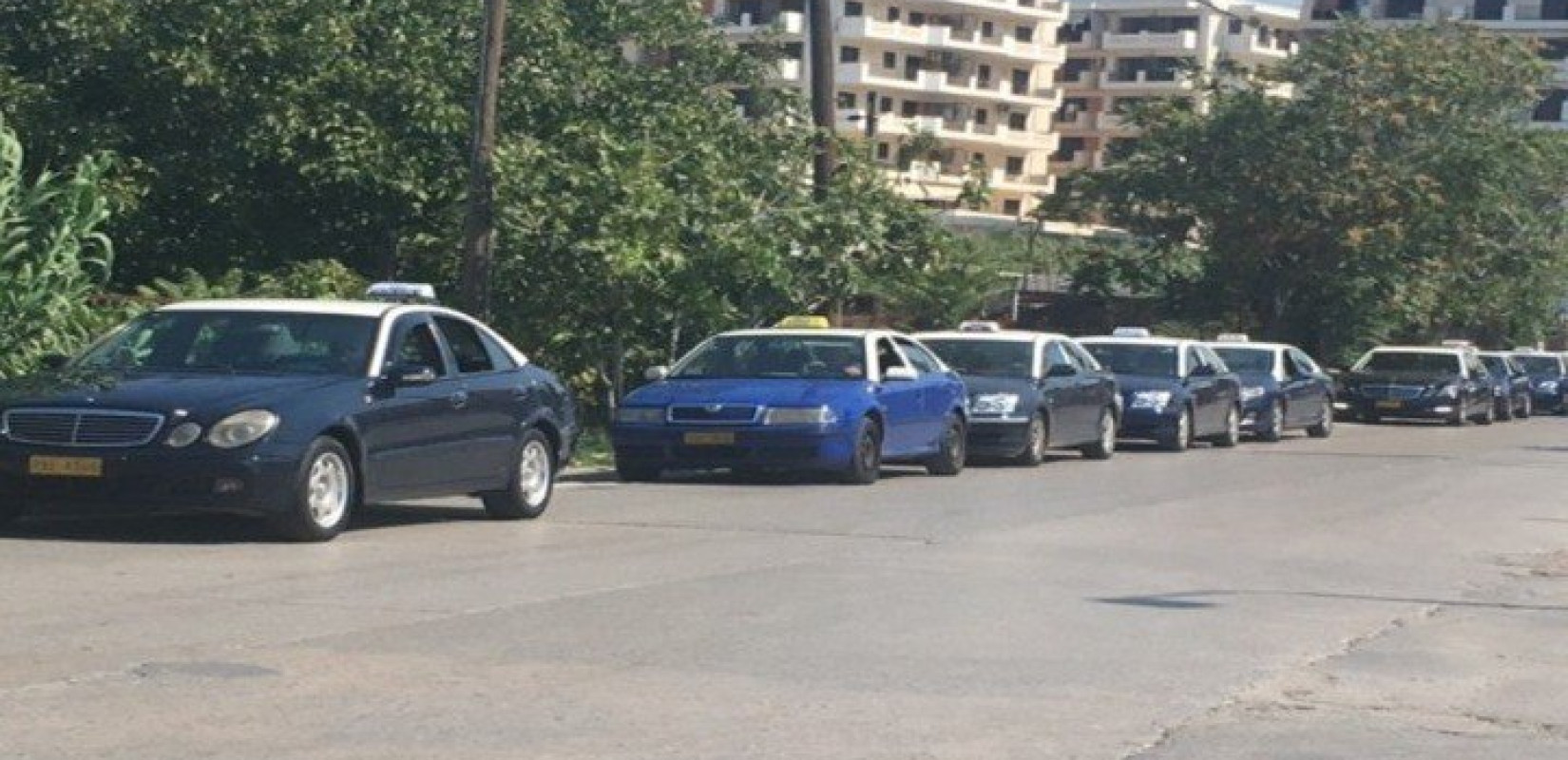 Θεσσαλονίκη: Στα 18 ευρώ η "ταρίφα" για δρομολόγια από και προς το αεροδρόμιο "Μακεδονία"