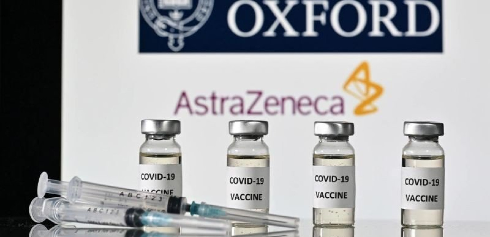 Το εμβόλιο της AstraZeneca φαίνεται να προστατεύει και από την αγγλική μετάλλαξη του ιού