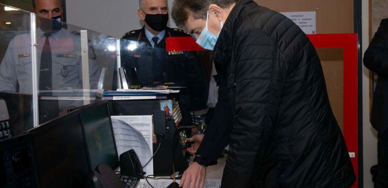 Μ. Χρυσοχοΐδης: Η νομιμότητα δεν είναι διαπραγματεύσιμη - Καμία ανοχή σε φαινόμενα παραβατικότητας