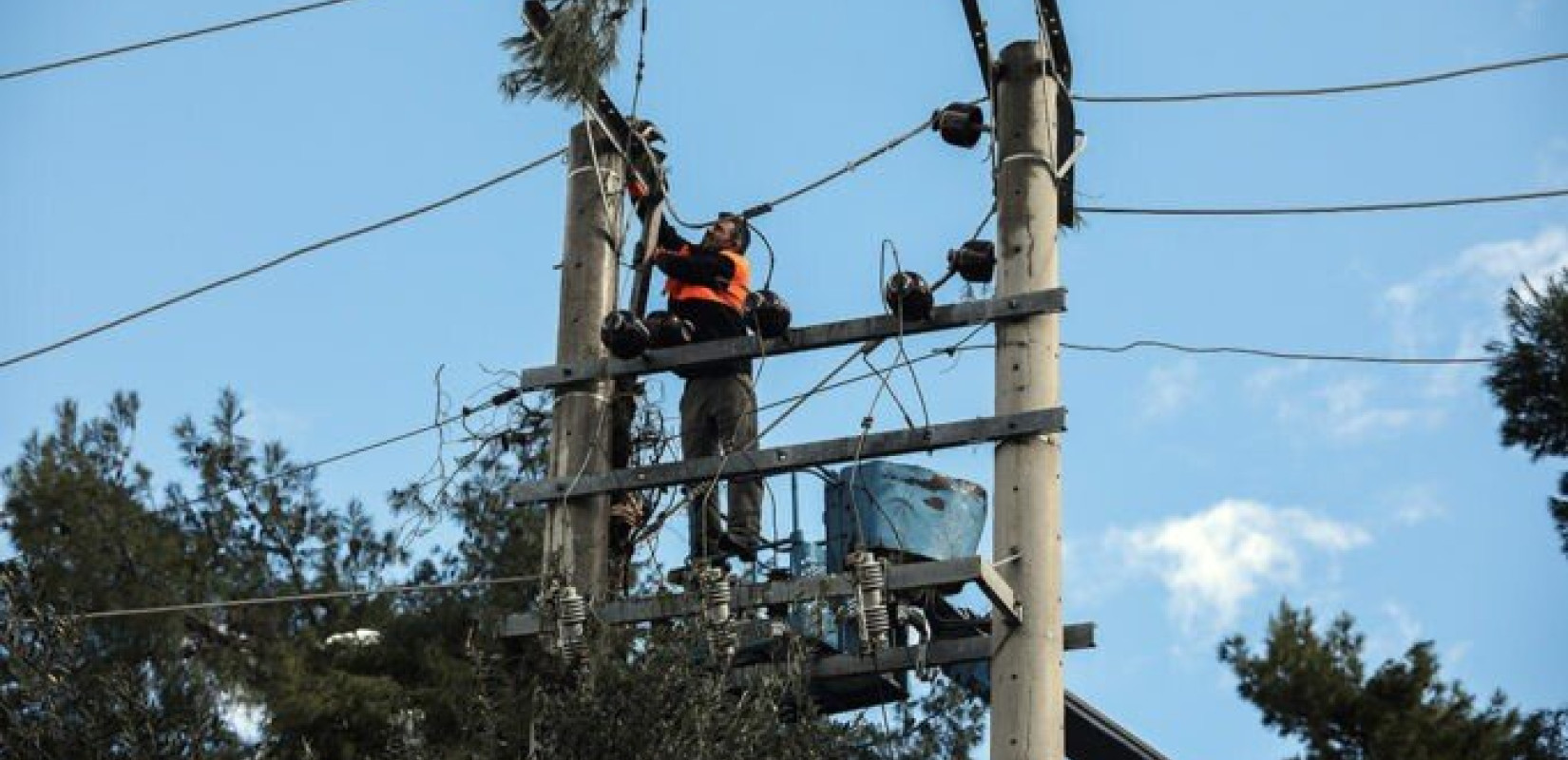 Σαμοθράκη: Προβλήματα ηλεκτροδότησης και υδροδότησης λόγω της πυρκαγιάς στην Αλεξανδρούπολη