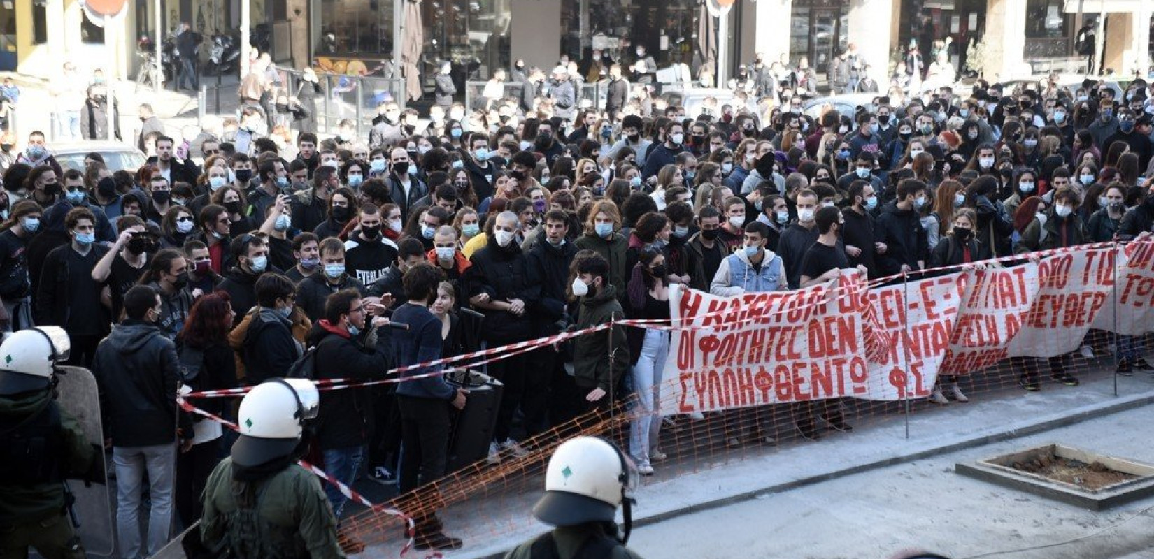 Θεσσαλονίκη: Ελεύθεροι αφέθηκαν οι 31 φοιτητές