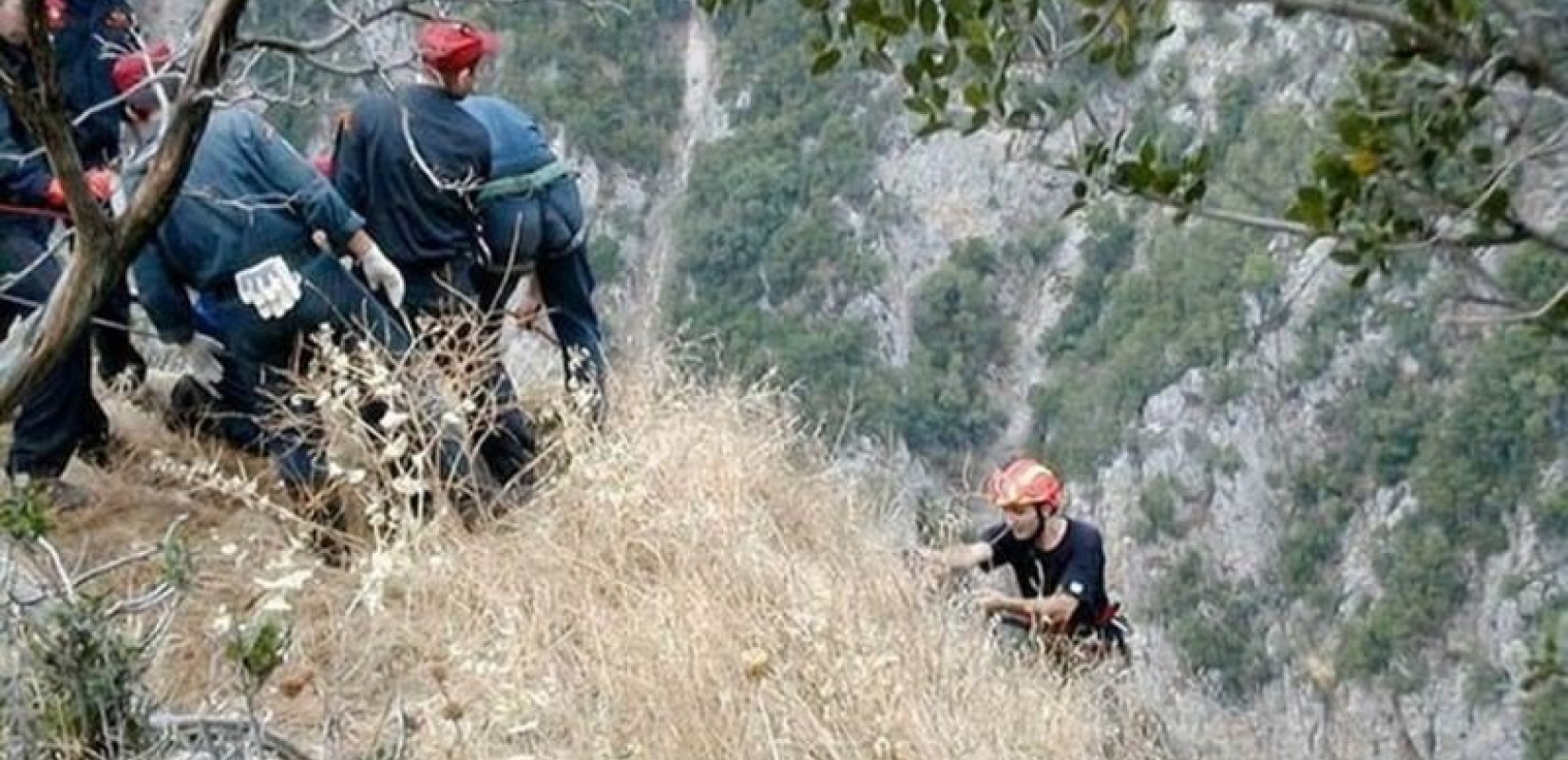 Τελευταίο αντίο στον 21χρονο ορειβάτη Ερμή Θεοχαρόπουλο 