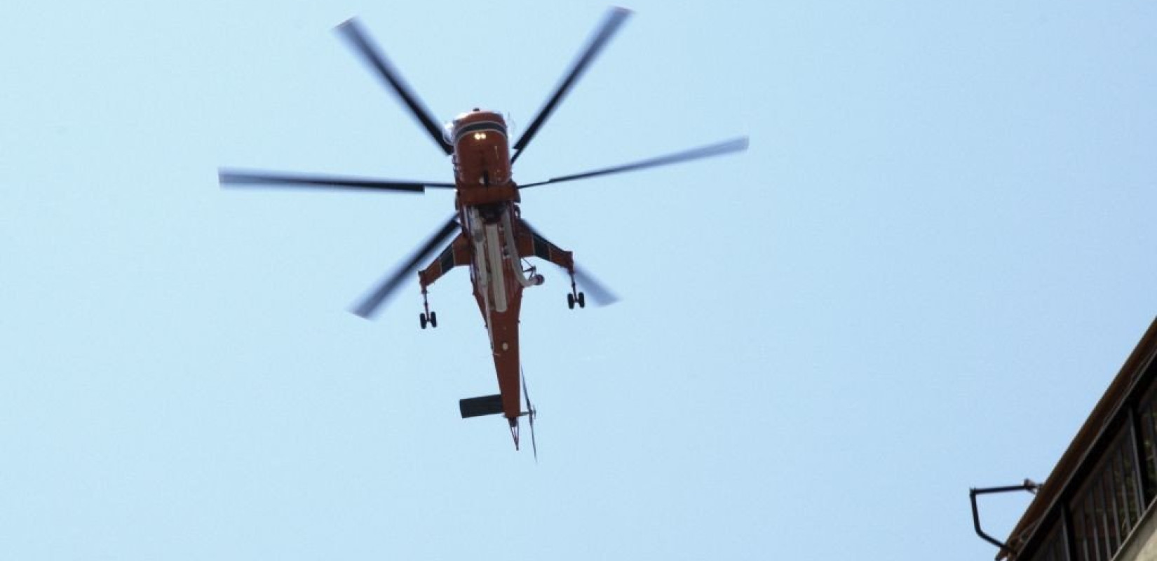 Θεσσαλονίκη: Υπό έλεγχο η φωτιά στην  Άσσηρο