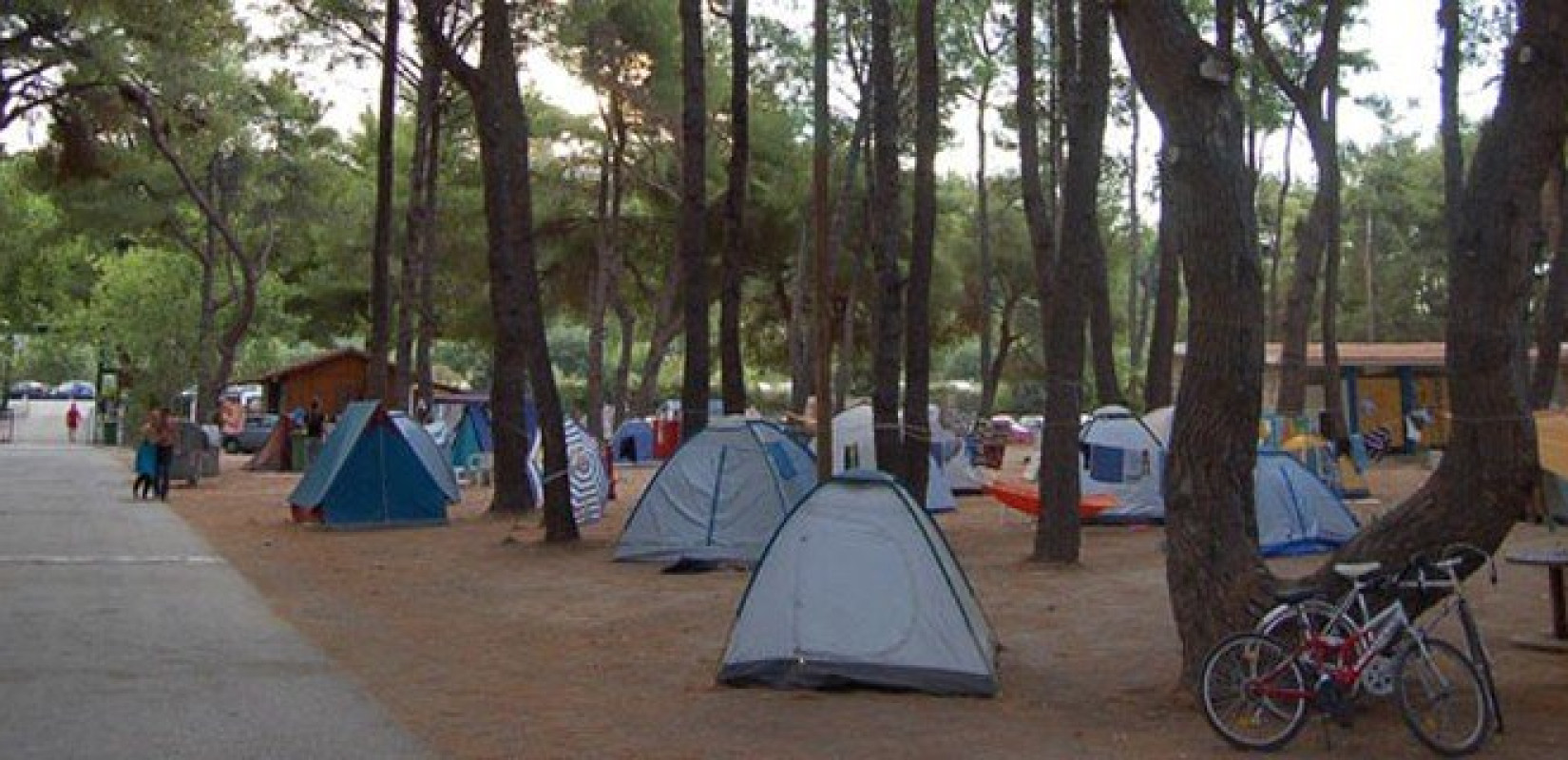 Υπουργείο Μετανάστευσης και Ασύλου: 300 ασυνόδευτοι ανήλικοι σε καλοκαιρινό κατασκηνωτικό πρόγραμμα