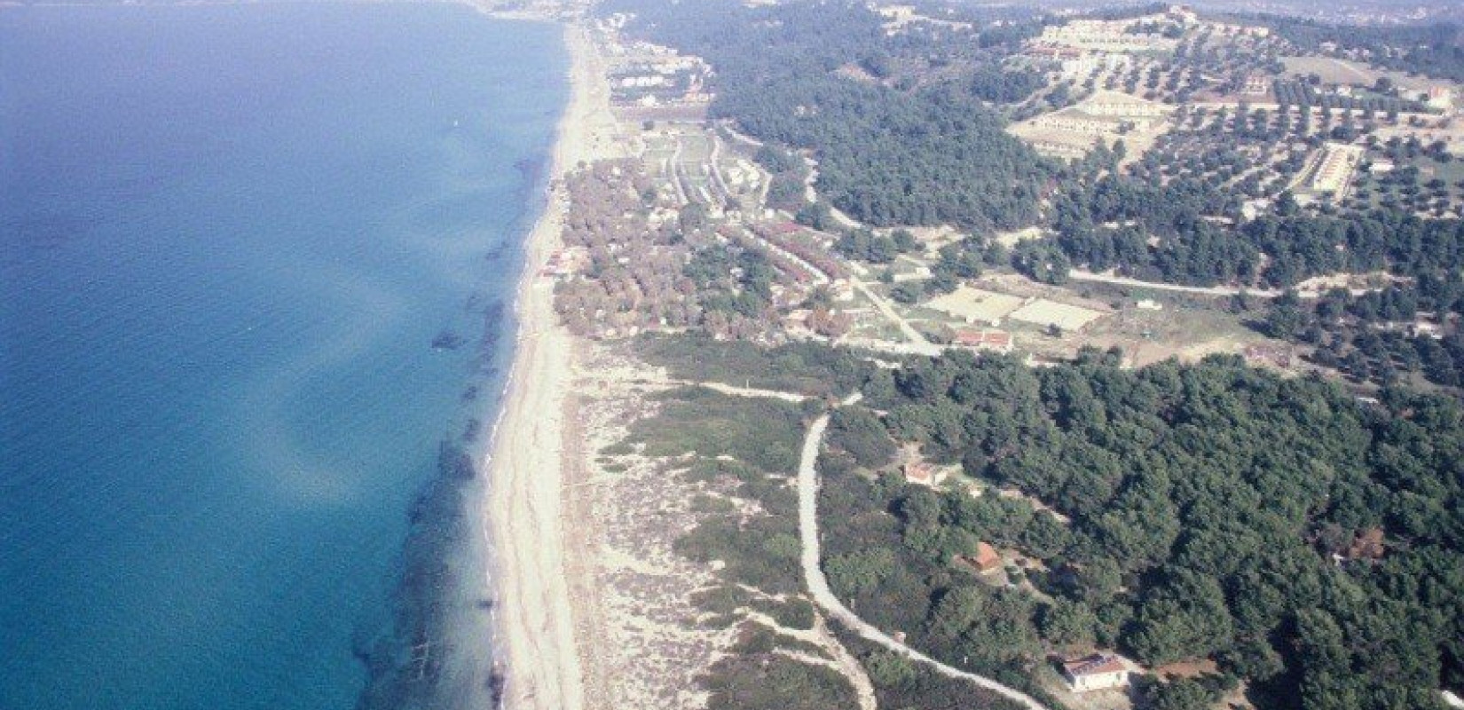 ΤΑΙΠΕΔ: Προκήρυξη διαγωνισμού για την αξιοποίηση του ακινήτου «Ακτή και Camping Ποσειδίου Καλάνδρας»