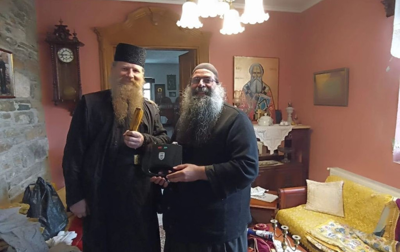 Ο παπά ΠΑΟΚ του Αγίου Όρους (φωτ.)