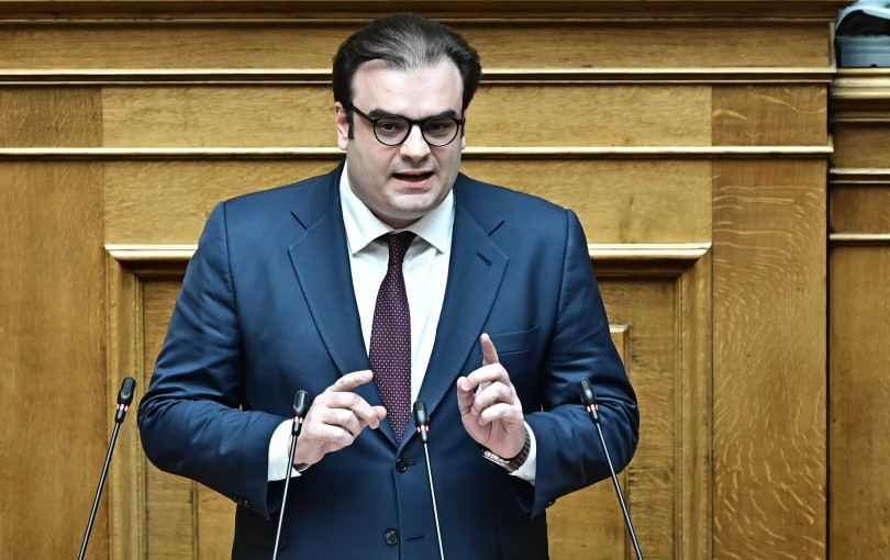 Φαιδρά Πορτοκαλέα#160: Ο Άη Βασίλης του καλοκαιριού, τα βοσκοτόπια φάντασμα, 160 και… τέλος... Φαιδρά Πορτοκαλέα#160: Ο Άη Βασίλης του καλοκαιριού, τα βοσκοτόπια φάντασμα, 160 και… τέλος...