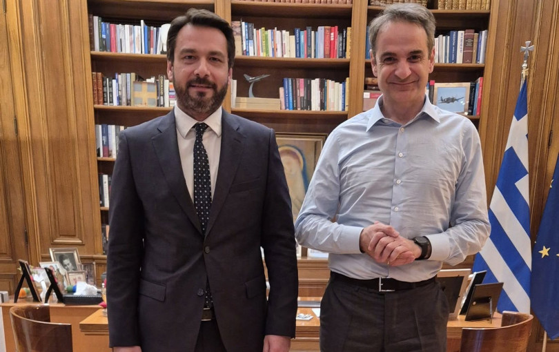 Ένας Μπαρτζώκας στο Μαξίμου Ένας Μπαρτζώκας στο Μαξίμου