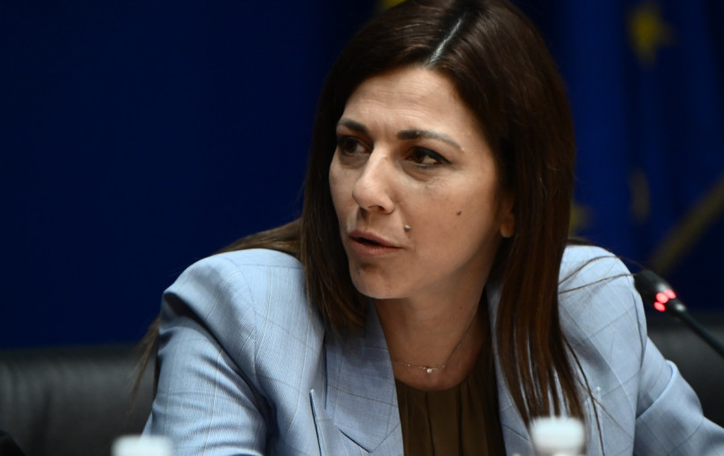 Βουλή - Σ. Ζαχαράκη: Παράλληλη στήριξη και στο ολοήμερο σχολείο