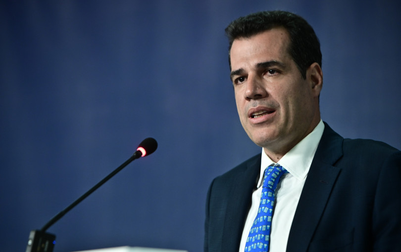 Θ. Πλεύρης: «Αν μπεις στην Ευρώπη παράνομα ή η αίτηση ασύλου σου απορριφθεί πρέπει να επιστρέψεις στη χώρα σου»