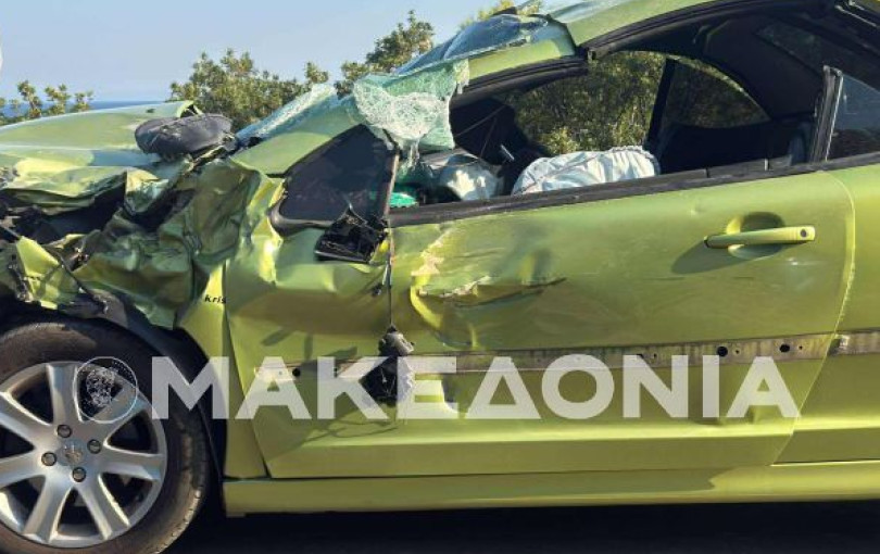 Χαλκιδική: Τροχαίο ατύχημα με 3 αυτοκίνητα και 1 μοτοσικλέτα - Τραυματίστηκε ο αναβάτης