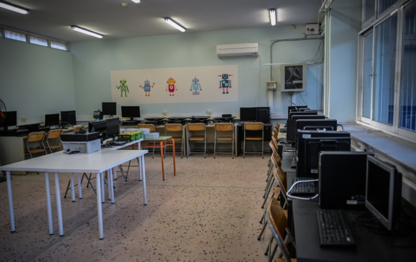 Ζαχαράκη για νέα σχολική χρονιά: Επιταχύνεται η β’ φάση αναπληρωτών - «Θέλουμε απολυτήριο με αξία, όχι κενά και λύσεις της τελευταίας στιγμής» (βίντεο)