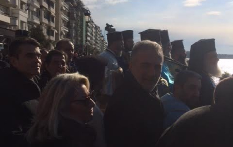 Η πνευμονία της Αννας και η γενειάδα του Σταύρου… Η πνευμονία της Αννας και η γενειάδα του Σταύρου…
