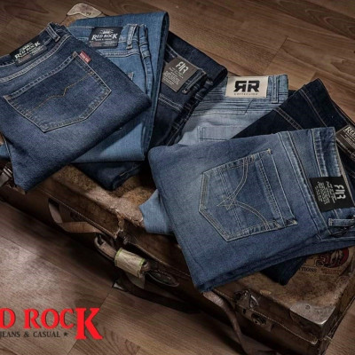 Red Rock Jeans: 50 χρόνια ιστορίας στα denim παντελόνια