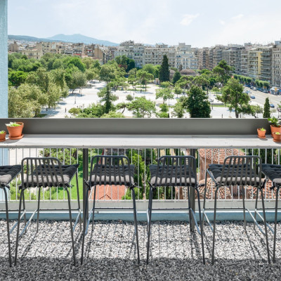 The Nectar Distillery: Απίστευτη θέα, μοναδικά signature cocktails κι ο Ξένιος Δίας σας περιμένει